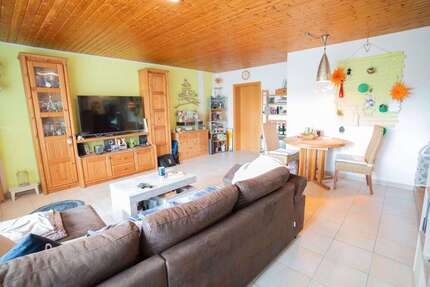 Wohnung zum Kaufen in Sachsenheim 185.000,00 € 78 m²