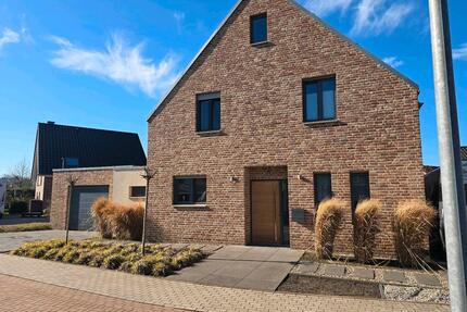 Modernes Architektenhaus - 724.000,00&nbsp;EUR Kaufpreis, ca.&nbsp; 151,00&nbsp;m&sup2; in Nordkirchen (PLZ: 59394)