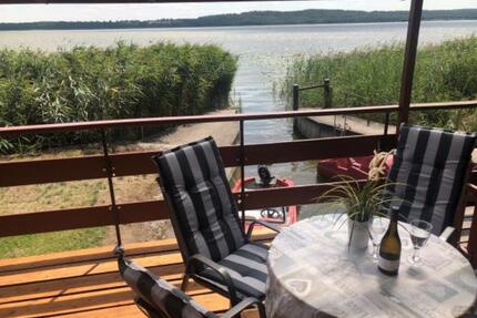 Bootshaus Ferienhaus Malchiner See bei Bristow mit Motorboot - Teterow