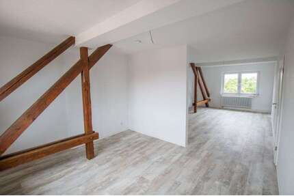 Wohnung zum Mieten in Halle (Saale) 543,00 € 67.88 m²