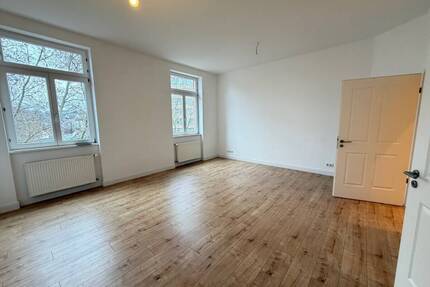 Modernisierte 2-Zimmer-Wohnung mit hochwertiger Ausstattung in Frankfurt am Main