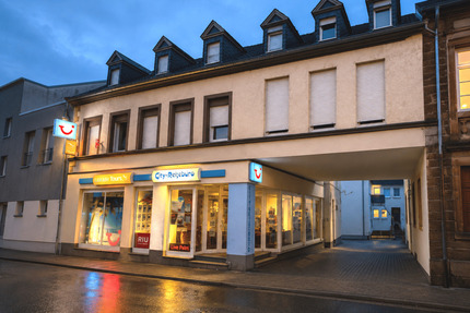 Frei ab sofort 2-Zimmer-Wohnung im 1. Obergeschoss Einbauküche Ohne Balkon Ohne PKW-Stellplatz - Schweich