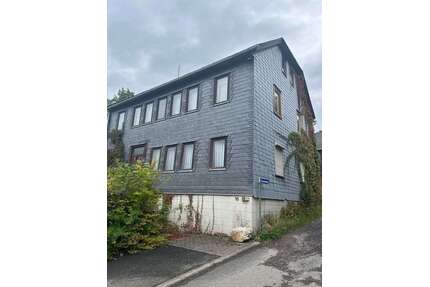 Haus zum Kaufen in OberweißbachThüringer Wald (Meuselbach) 65.000,00 € 355 m² - Oberweißbach/Thüringer Wald (Meuselbach)