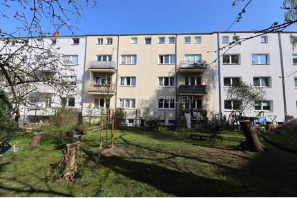 Eigentumswohnung am Lindenpark mit zwei Balkonen & Keller - Rostock / Hansaviertel