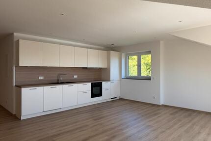 Neue Mietwohnung mit toller Aussicht und Küche - Simmerath