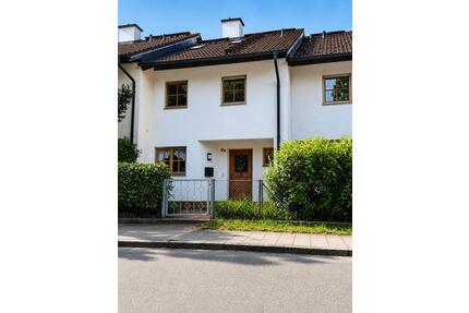 Reihenmittelhaus - 620.000,00&nbsp;EUR Kaufpreis, ca.&nbsp; 130,00&nbsp;m&sup2; in Rosenheim (PLZ: 83026) Aising