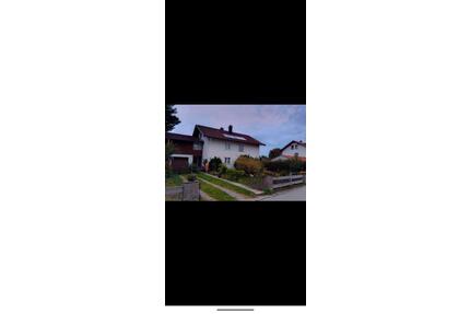 Zweifamilienhaus - 565.000,00&nbsp;EUR Kaufpreis, ca.&nbsp; 180,00&nbsp;m&sup2; in Unterthingau (PLZ: 87647)
