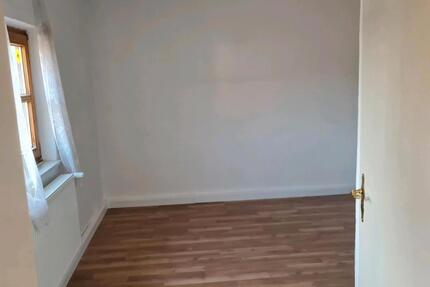 Wohnung mitten - 800,00&nbsp;EUR Kaltmiete, ca.&nbsp; 95,00&nbsp;m&sup2; in Rotthalmünster (PLZ: 94094)