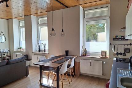 Schöne sanierte Wohnung, zentral, 2-ZKB mit Küche - Osnabrück Nahne