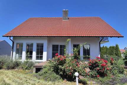 Haus zum Kaufen in Staig 650.000,00 € 196 m²