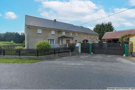 Haus zum Kaufen in Oßling 105.000,00 € 180 m²