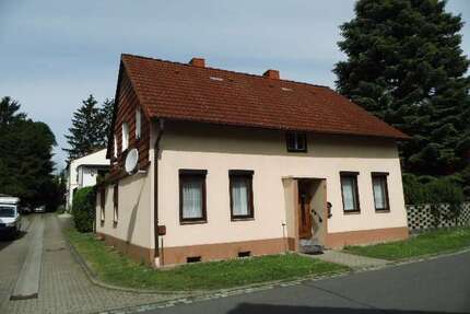 Haus zum Kaufen in Benndorf 69.000,00 € 160 m²