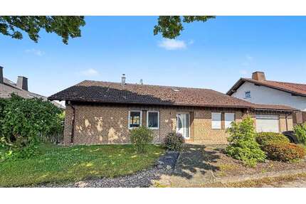 Haus zum Kaufen in Warburg 179.000,00 € 142 m²