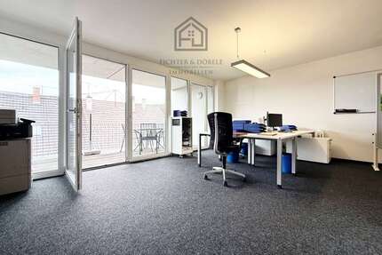 Büro in Tuttlingen 1.001,46 € 114 m²