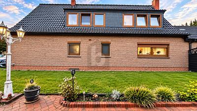 PLATZ FÜR FAMILIE  GARTEN & WINTERGARTEN - Bremen