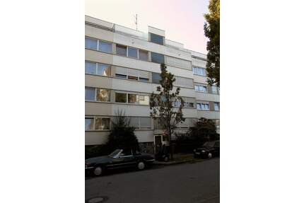 13-Familien-Haus mit 9 Tiefgaragen - KonstanzParadies