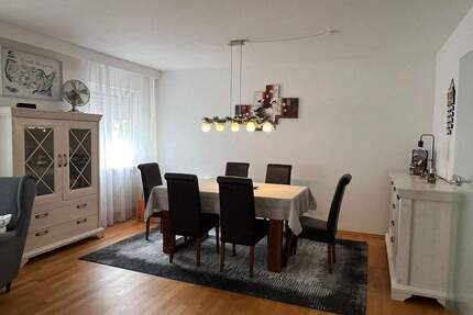 KL-Hohenecken: Schöne 3 Zimmerwohnung mit Balkon - Kaiserslautern