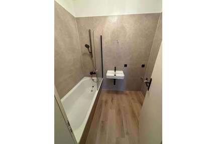 Wohnung zum Kaufen in Chemnitz 59.900,00 € 48 m²