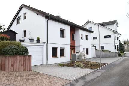 Haus zum Kaufen in Untereisesheim 675.000,00 € 204 m²