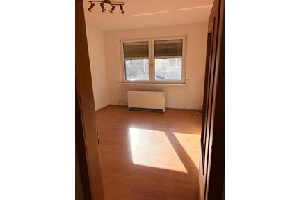 EG-Wohnung in 45355 Essen-Borbeck - Oberhausen Rothebusch
