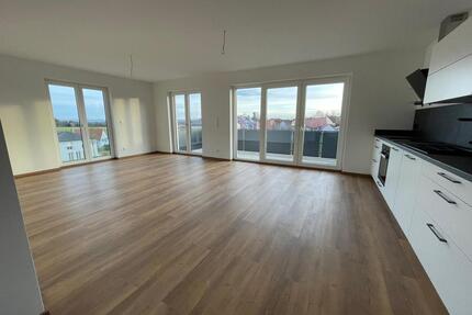 Mietwohnung in Parkstein 80 m2 - 800,00&nbsp;EUR Kaltmiete, ca.&nbsp; 80,00&nbsp;m&sup2; in Parkstein (PLZ: 92711)