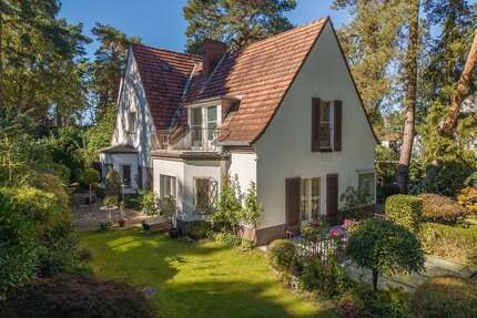 Haus zum Kaufen in Berlin 950.000,00 € 227 m²