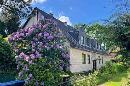 Erdgeschosswohnung mit Gartenzugang in ruhiger Anliegerstraße - Hamburg Poppenbüttel