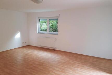 Schöne Einliegerwohnung mit Feldlage in Oberstedten - Oberursel (Taunus)