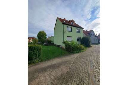 Haus zum Kaufen in Beuna 155.000,00 € 172 m²
