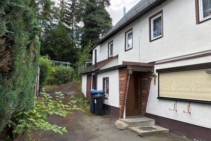 Einfamilienhaus - 60.000,00&nbsp;EUR Kaufpreis, ca.&nbsp; 80,00&nbsp;m&sup2; in Neumark (PLZ: 08496)