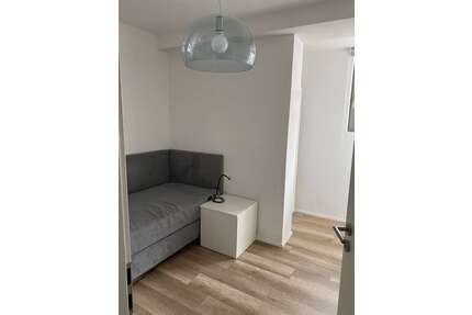 Wohnung zum Mieten in Erlangen 500,00 € 10 m²