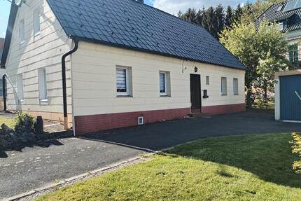 Haus von Privat ohne Provision - 150.000,00&nbsp;EUR Kaufpreis, ca.&nbsp; 100,00&nbsp;m&sup2; in Marktleugast (PLZ: 95352)