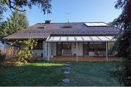 Haus zum Kaufen in Roßtal 549.000,00 € 156 m²