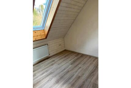 Altbauwohnung - 650,00&nbsp;EUR Kaltmiete, ca.&nbsp; 90,00&nbsp;m&sup2; in Stühlingen (PLZ: 79780)