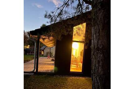 Neuwertiges Holzhaus im Bungalowstil - Waldsieversdorf