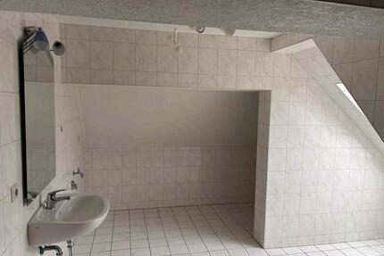 Wohnung am Königsplatz - 370,00&nbsp;EUR Kaltmiete, ca.&nbsp; 47,00&nbsp;m&sup2; in Staßfurt (PLZ: 39418)