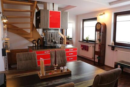 exklusive Maisonette-Wohnung mit 65 qm, Terrasse, teilmöbiliert - Olching