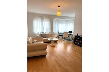 Stilvolle, ruhige, helle Wohnung Wissen Zentrum 95qm