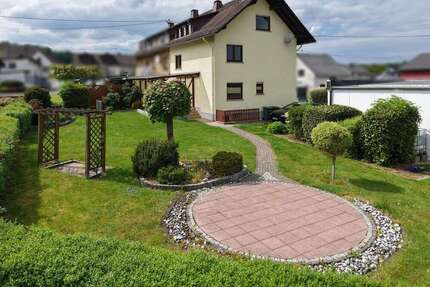 Haus zum Kaufen in Montabaur 325.000,00 € 149.87 m²