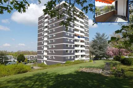 3- Zimmerwohnung mit schönem Ausblick, mit Sonnenloggia und 2 Stellplätzen - Heiligenhaus Mitte