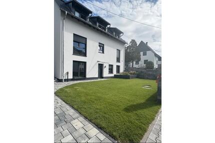 Wunderschöne helle 4-Zimmer Wohnung - Wiesbaden Mainz-Amöneburg