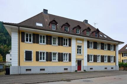 Erstbezug nach vollständiger Sanierung in schönem Altbau - Wolfach