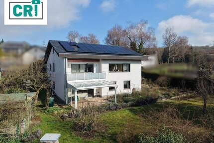 Einfamilienhaus in ruhiger Lage mit Traumgarten, Balkon und Terrasse - Ranstadt