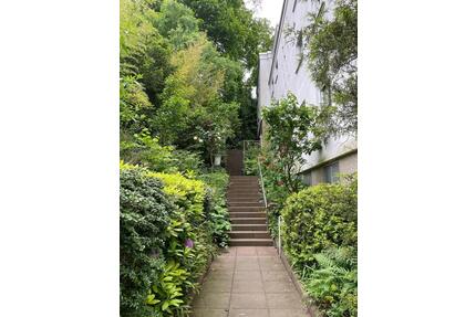 Ruhige 2-Zimmer-Wohnung (80 m2) mit Balkon und Garage, Rotenbühl - Saarbrücken Kieselhumes