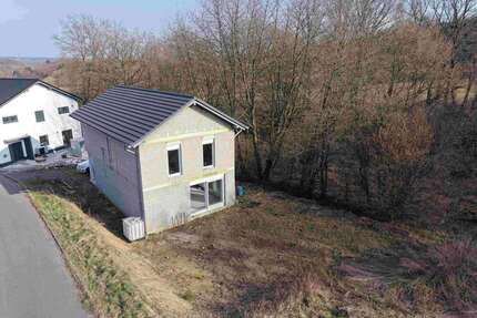 Haus zum Kaufen in Flammersfeld 360.000,00 € 158 m²