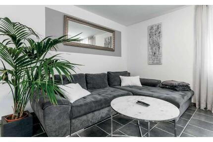 GROSSZÜGIGE UND RENOVIERTE 2-ZIMMER-WOHNUNG MIT BALKON - Dillingen an der Donau