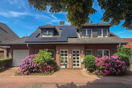 Haus zum Kaufen in Erkrath 599.000,00 € 196 m²