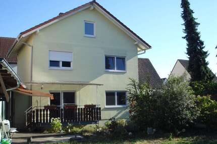 Haus zum Kaufen in St.Leon-Rot 718.000,00 € 220 m²