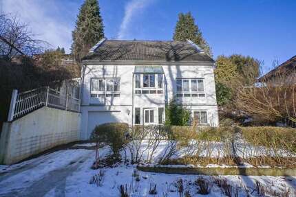 Haus zum Kaufen in Landshut 670.000,00 € 182 m²