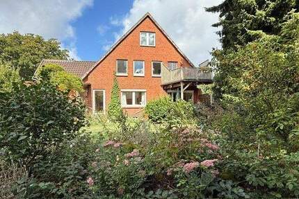 Solides Ein- bis Zweifamilienhaus im Ortskern von Oyle - Marklohe